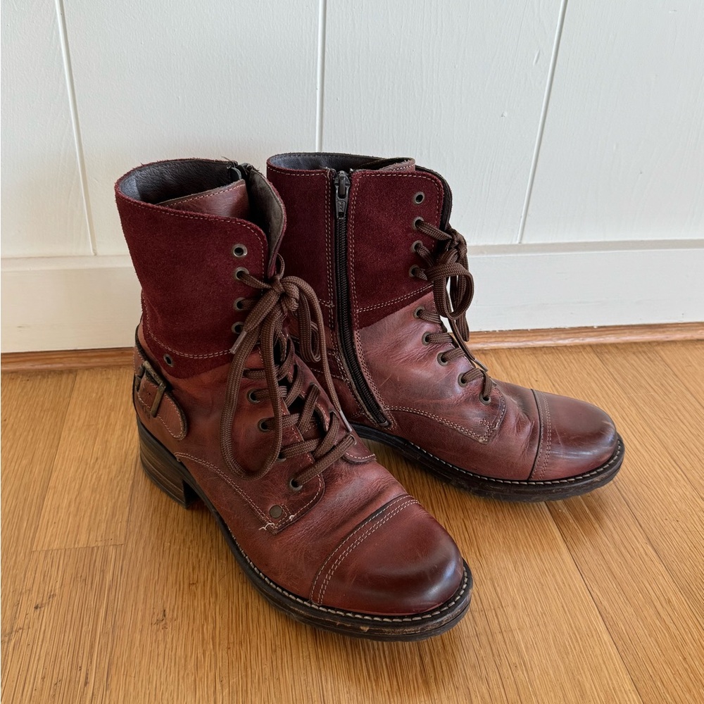 Taos Crave Combat Boots